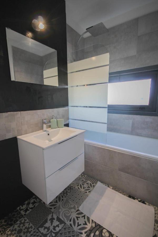 Lille Centre - Nice Cozy And Functional Ap ภายนอก รูปภาพ
